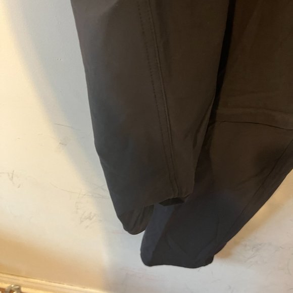 COLUMBIA | Women's Omni-Shield Advanced Repellency Zipoff Pants Black Size 8 - Picture 6 of 15